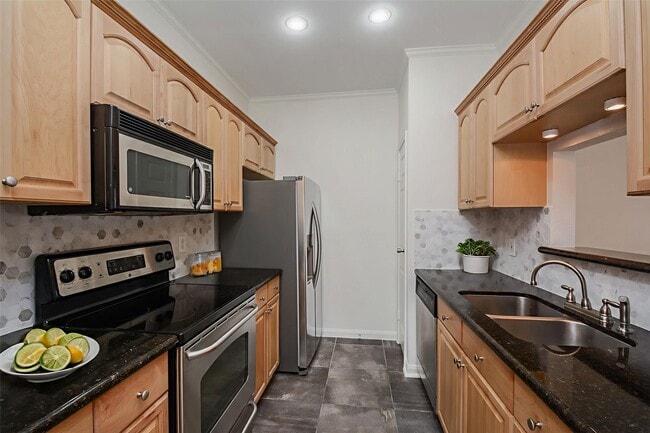 property at 9850 Pagewood Ln