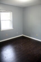 2555 Eastbrook Dr in Horn Lake, MS - Foto de edificio - Building Photo