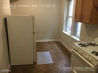 7150 S Cornell Ave-Unit -7150-1E in Chicago, IL - Building Photo - Building Photo