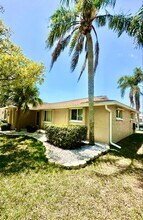 13729 Cox Ave in Hudson, FL - Building Photo - Building Photo