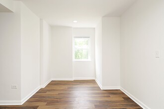 909 Ridge St-Unit -Ridge St 909 #B in Charlottesville, VA - Building Photo - Building Photo