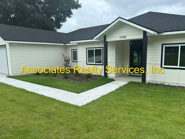 15566 NW 135th Terrace in Alachua, FL - Building Photo - Building Photo