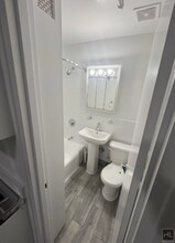 2 AVENUE in New York, NY - Building Photo - Building Photo