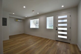 2119 Elsinore St in Los Angeles, CA - Building Photo - Building Photo