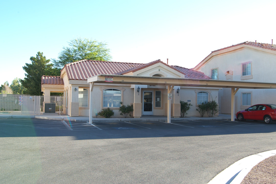 El Paseo Senior Apartments in Las Vegas, NV - Building Photo