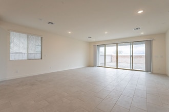 9648 E Rainbow Ave in Mesa, AZ - Foto de edificio - Building Photo