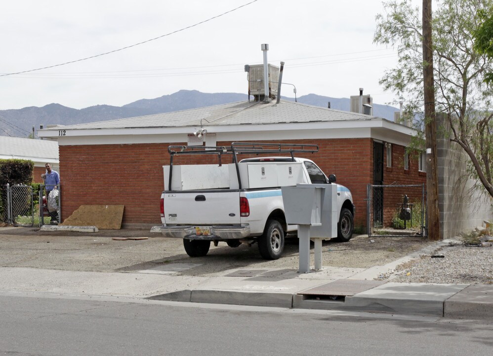 112-124 NE Parsifal St NE in Albuquerque, NM - Foto de edificio