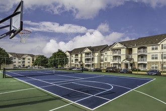 School Bell Apartments in Bear, DE - Foto de edificio - Building Photo