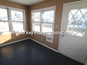 2413 Central Ave in Anderson, IN - Building Photo - Building Photo