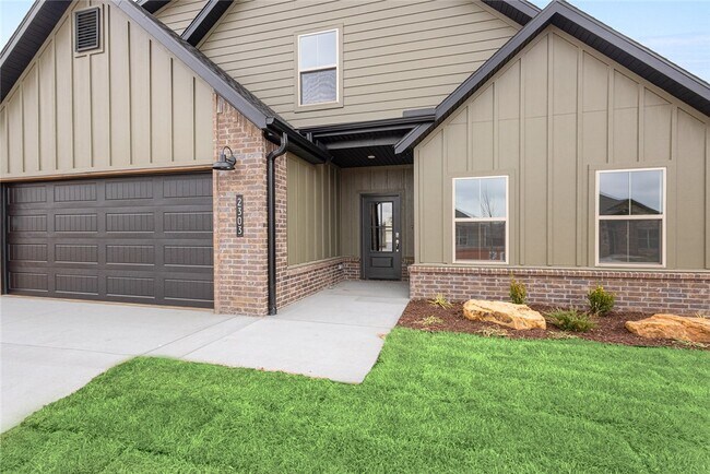 2303 N Presley St in Siloam Springs, AR - Building Photo - Building Photo