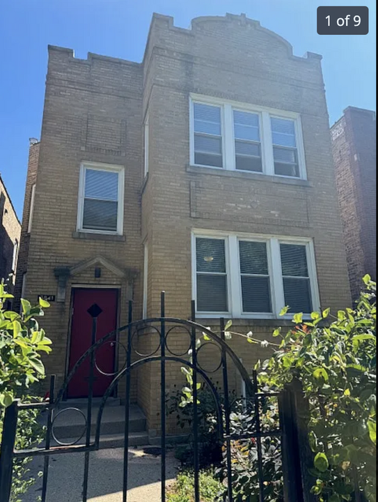 3841 N Sacramento Ave, Unit 1 in Chicago, IL - Building Photo