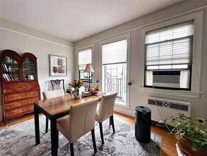 14 N Chatsworth Ave in Larchmont, NY - Building Photo - Building Photo