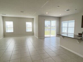 5530 Bonn Way in St. Cloud, FL - Building Photo - Building Photo