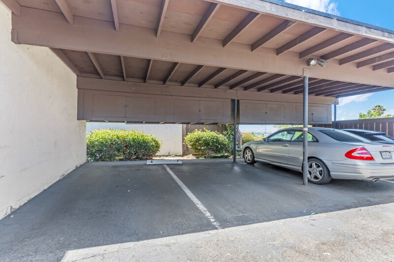 3825 Leland St in San Diego, CA - Building Photo