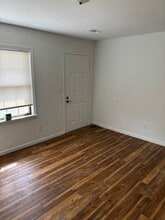 536 Orchard Ln, Unit Duplex Apartment in Eureka, MO - Building Photo - Building Photo