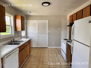 1229 Rorer Ave SW in Roanoke, VA - Building Photo - Building Photo