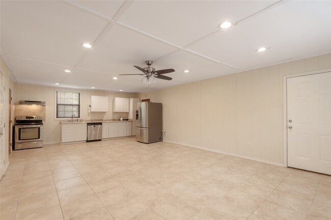 property at 4640 FM1374