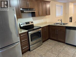 1686 Northway Ave in Windsor, ON - Building Photo - Building Photo