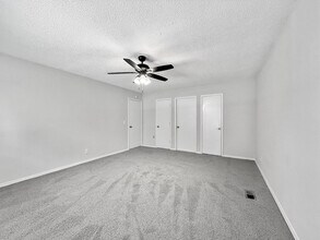 19307 E 105th St in Broken Arrow, OK - Building Photo - Building Photo