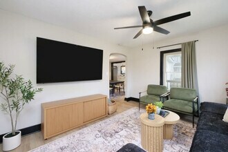 303 E Washington St in Medina, OH - Building Photo - Building Photo