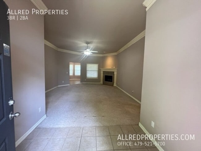 3576 W Clearwood Dr in Fayetteville, AR - Building Photo - Building Photo