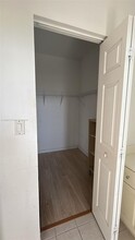 937 SW 143rd Ave in Pembroke Pines, FL - Building Photo - Building Photo