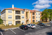 East Lake Club Apartments in Oldsmar, FL - Building Photo - Building Photo