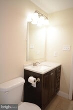 8838 Longs Mill Rd in Rocky Ridge, MD - Foto de edificio - Building Photo