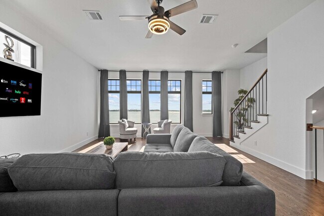 516 Secretariat Dr in Rowlett, TX - Building Photo - Building Photo