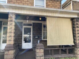 643 Bell St, Unit 2 BEDROOM DUPLEX