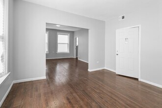 7559 S Union Ave in Chicago, IL - Foto de edificio - Building Photo