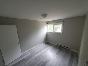 201 Dominion St in Moncton, NB - Building Photo - Building Photo