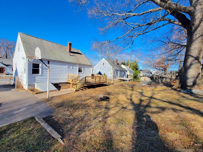 29 Myrna Ave in Waterbury, CT - Building Photo - Building Photo
