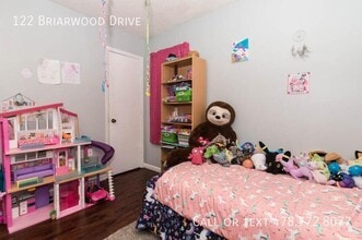 122 Briarwood Dr in Warner Robins, GA - Building Photo - Building Photo