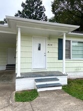 4041 Crosshaven Dr in Vestavia, AL - Foto de edificio - Building Photo