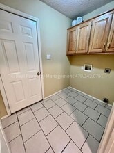 207 H St in Barling, AR - Foto de edificio - Building Photo