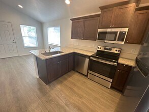 801 NE Lafayette Ave in Bend, OR - Building Photo - Building Photo