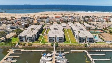 4200 S Harbor Blvd in Oxnard, CA - Building Photo - Building Photo