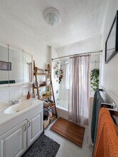 982 Broadway, Unit 3 in Somerville, MA - Building Photo - Building Photo