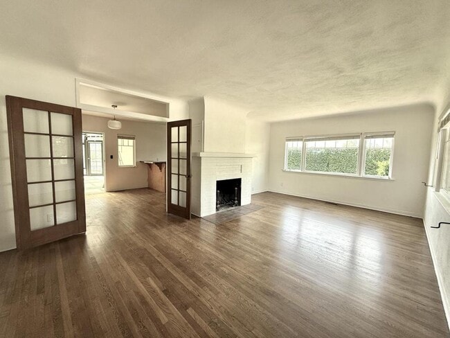 5155 Ogan Rd in Carpinteria, CA - Foto de edificio - Building Photo