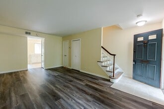 5025 Hillsboro Pike in Nashville, TN - Building Photo - Building Photo