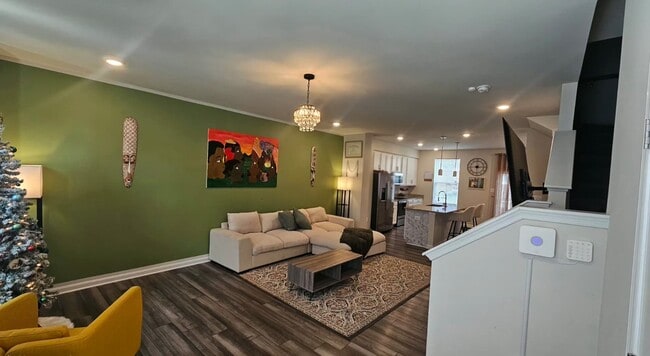 106 Extrovert Dr in Charles Town, WV - Building Photo - Building Photo