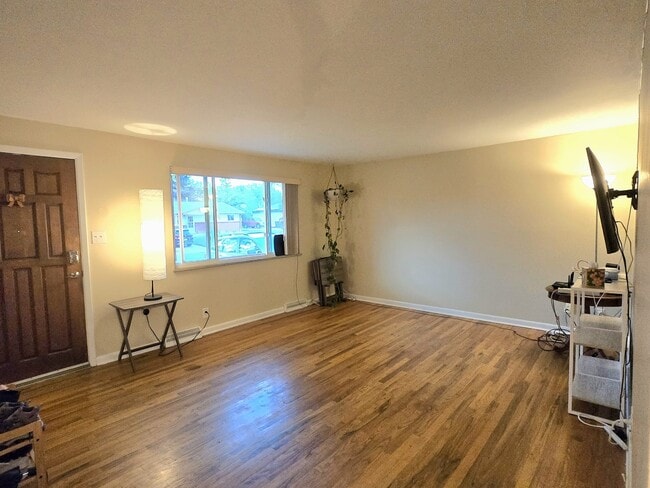 8250 Chase Way in Arvada, CO - Building Photo - Building Photo