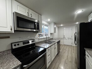 1208 Hartford St in Colorado Springs, CO - Building Photo - Building Photo