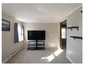 924 Ash St in Danville, PA - Building Photo - Building Photo