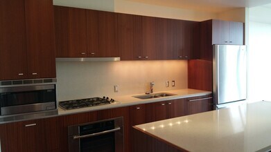 841 S Gaines St-Unit -0841 in Portland, OR - Building Photo - Building Photo