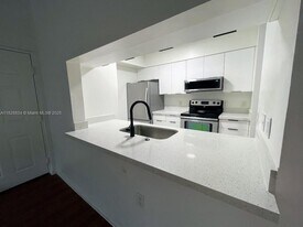 12124 St.Andrews Pl in Miramar, FL - Building Photo
