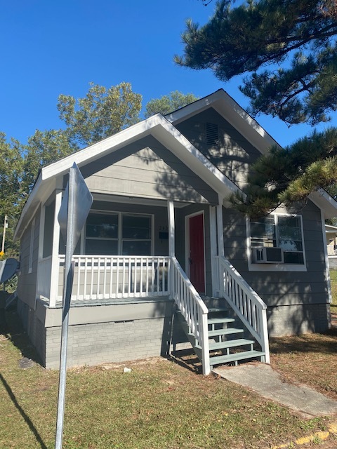 2409 Elmwood Ave in Columbia, SC - Building Photo