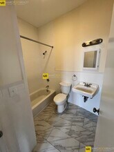 95 Mount Vernon St, Unit Mount Vernon st Boston in Boston, MA - Building Photo - Building Photo