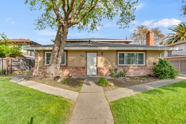 812 Carro Dr, Unit 1